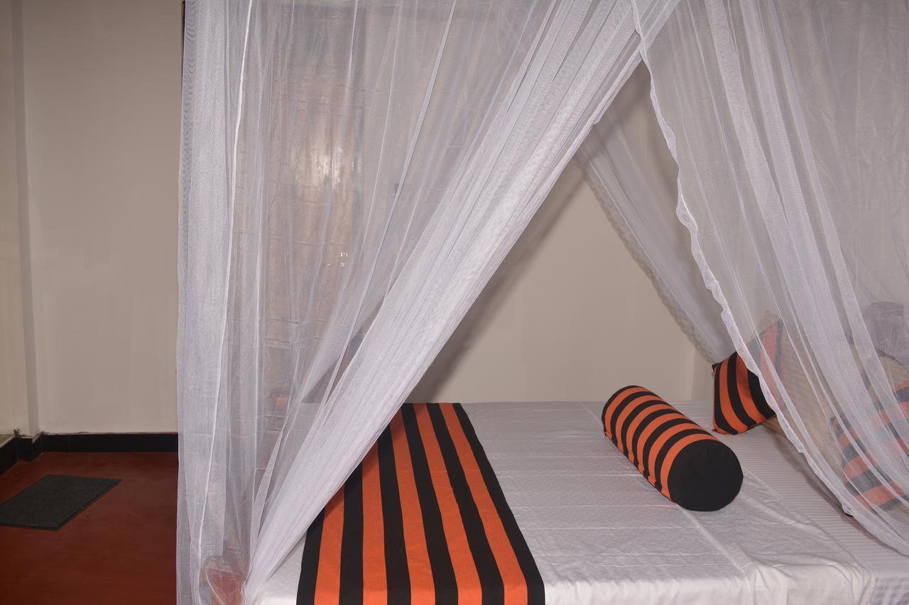Ella River Face Inn Zewnętrze zdjęcie