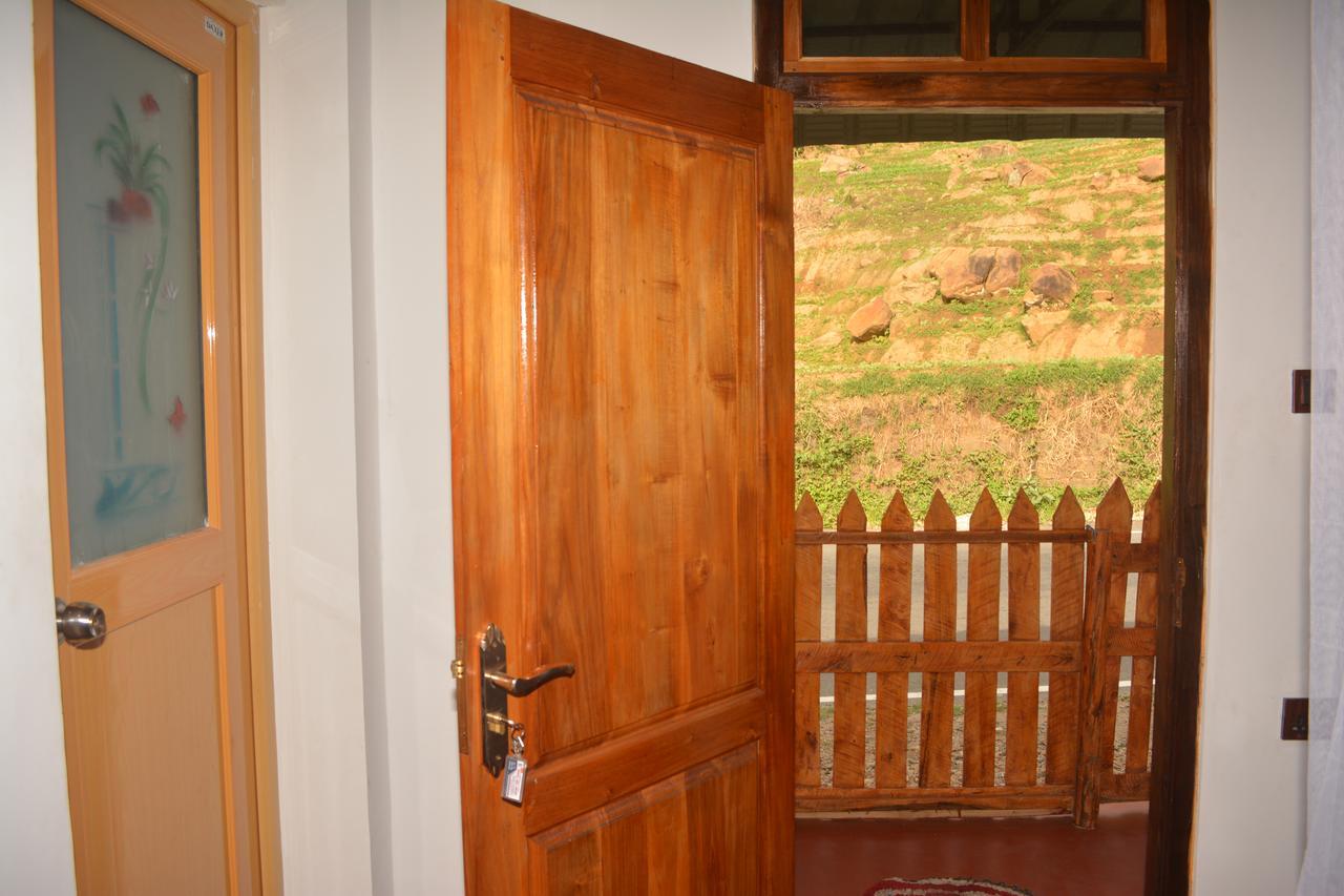 Ella River Face Inn Zewnętrze zdjęcie