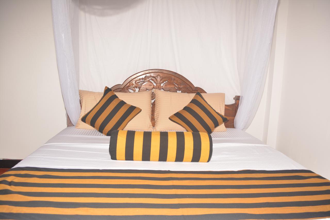Ella River Face Inn Zewnętrze zdjęcie
