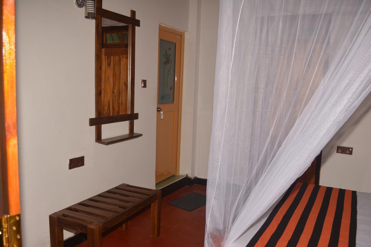 Ella River Face Inn Zewnętrze zdjęcie