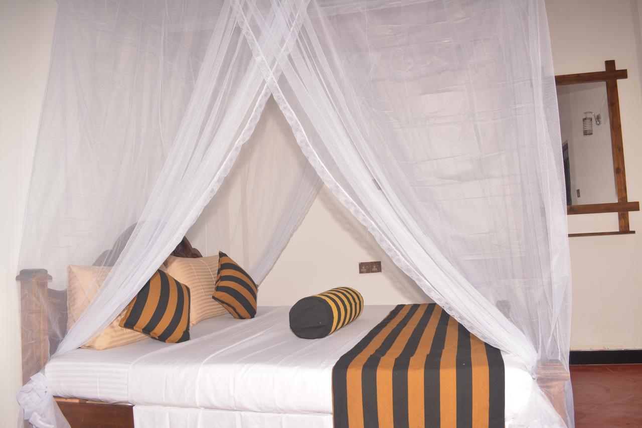 Ella River Face Inn Zewnętrze zdjęcie
