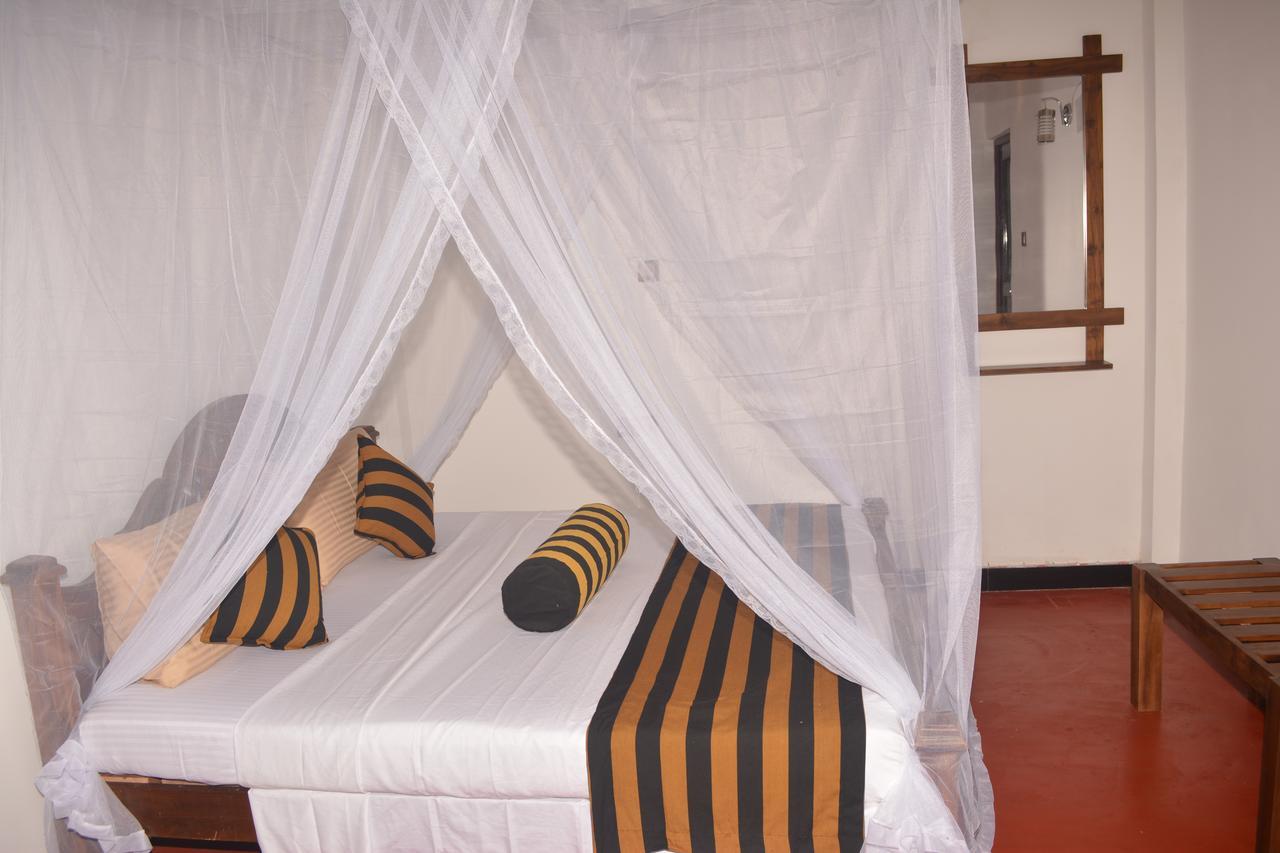 Ella River Face Inn Zewnętrze zdjęcie